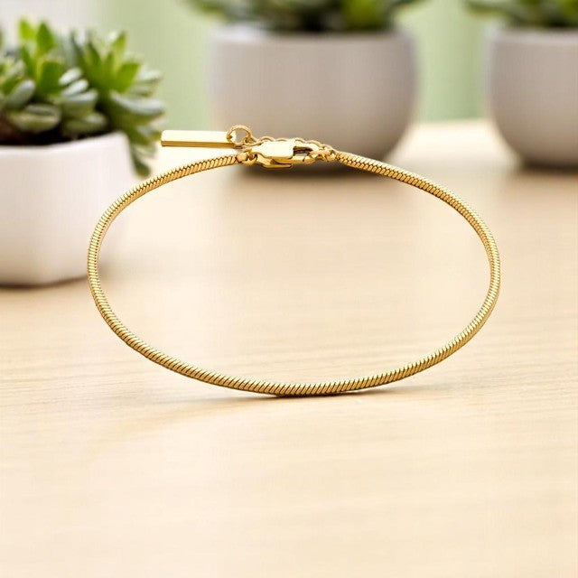 Clavicle Bracelet – Gold